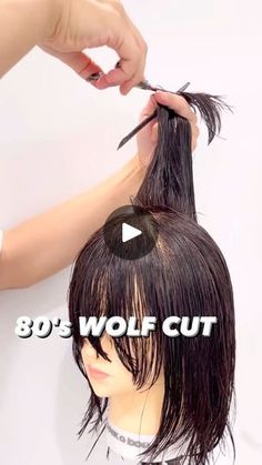 Wolf Bangs Tutorial, Pixel Haircut For Women, Cute Wolf Haircut, Wolf Cut Short With Bangs, How To Cut Short Wolf Cut, Wolfcut Hair Color, Short Wolf Cut Back View, Wolf Cut Hair Back View, Wolf Cut Shaggy Hair