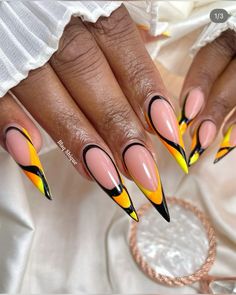 Yellow Stilleto Nails, Yellow Pointy Nails, Sunflower Stilleto Nails, Yellow Stilleto Nail, Black And Gold Nails Acrylic Stilettos, New Years Nail Designs, Fall Nail Art Designs, Lavender Nails, Matte Nails Design