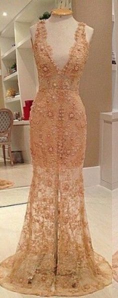 Cream Gown For Prom, Beige Party Gown With Sweep Train, Gold Lace Prom Gown, Champagne Lace Evening Dress For Party, Champagne Evening Gown, Champagne Prom Dresses, Champagne Prom Dress, Dress Champagne, Prom Dresses 2017