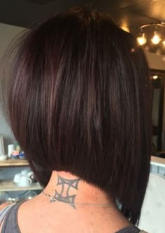 Bob Hairstyle Ideas, Angled Bob Hairstyles, Trendy Bob, Bob Haircut Ideas, Inverted Bob Hairstyles