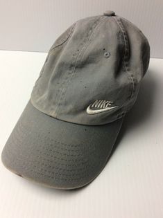 Nike Heritage 86 Gray Hat Adjustable Baseball Cap. Condition is Pre-owned. Shipped with USPS First Class Package. Nike Dad Hat With Curved Brim, Nike Cap For Streetwear, Vintage Short Brim Hat For Streetwear, Faded Vintage Cap, Nike Outdoor Baseball Cap With Curved Brim, Nike Curved Brim Baseball Cap For Outdoor, Vintage Faded Cap, Vintage Baseball Cap With Short Brim For Streetwear, Vintage Short Brim Baseball Cap For Streetwear