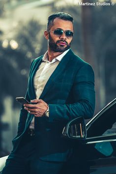 Sunglass Photoshoot, Billionaire Lifestyle Luxury Living, Car Poses, Creative Photography Techniques, Billionaire Lifestyle, Photography Techniques, Poses For Men, Stylish Men, Haircuts For Men