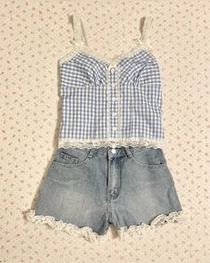 Blue Clothes Aesthetic, Vintage Americana Fashion, Red Gingham Skirt, Pilates Fashion, Americana Outfits, Gingham Outfit, Coquette Dress, Red And White Gingham