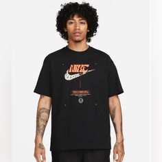 Nike Men’s Swooshtopia Orange Black T- Shirt Size Xxl Product Number: Fd1303-010 Nike Urban Streetwear T-shirt, Nike Shirts, Black Nikes, Orange Black, Black Tshirt, Nike Men, Colorful Shirts, Tee Shirts, Mens Shirts