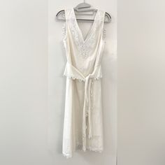 Dress White Milk, Midi, Kobi Halperin, Linen, Cotton, Size 6-8, Lining. Bohemian Style. New Without Tag, Never Worn Scandi Style Fashion, Kobi Halperin, Dress White, Bohemian Style, Pinterest Likes, White Dress, Color White, Milk, Midi Dress