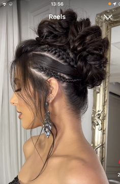 Brown Hair Halloween Costumes, Short Hair With Curtain Bangs, Short Hairstyles For Round Faces, Easy Braided Hairstyles, Halloween Hairstyles, Hair With Curtain Bangs, Concert Hairstyles, Hair Halloween, Mohawk Hairstyles