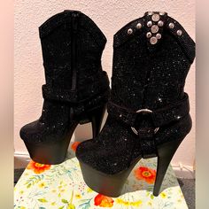 Brand New Pleaser Adorable Yeehaw Cowboy Boots In Black Sequins. Size 7. Edgy Black Heeled Boots For Party, Black Ankle Platform Boots For Party, Edgy Black Boots For Party, Edgy Black Party Boots, Glamorous Black Ankle Heeled Boots, Glamorous Black Platform Boots For Fall, Black Platform Boots For Night Out, Glamorous Black Boots For Night Out, Glamorous Black Heeled Boots With Round Toe