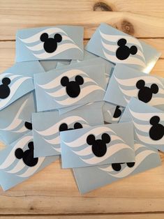 Disney Cruise Decal Disney Cruise Line Fish Extender Gifts - Etsy Disney Cruise Fish Extender Gifts, Disney Cruise Packing List, Disney Cruise Wedding, Disney Cruise Door Decorations, Disney Cruise Fish Extender, Mouse Sticker, Disney Cruise Door, Disney Dream Cruise, Disney Decals