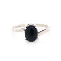 Strengthening Gemstone Ring, Black Onyx Ring, 925 Sterling Silver Jewelry, Oval cut Cabochon, Onyx Silver Ring, Prong Setting >>Handmade Item :- >>Material : 925 Solid Sterling Silver >>Gemstone : Black Onyx >>Gemstone Shape : Oval Cabochon >>Ring Size : All Ring sizes are available >>Ring Top Diameter : 9 mm Approx >>Ring Weight : 3.000 Gram Approx  All the designs are crafted by londonjewellers, its our original designs and mostly of them are ready in the stock, we are using Pure 925 (Stamped) Sterling Silver with Gemstones, our jewelry designs are Handmade. We are adding new creative designs in our shop regularly, for new handmade stuff please visit our shop : https://www.etsy.com/in-en/shop/londonjewellers?ref=shop_sugg We always try to provide the best quality of jewels & 100 % satisf Onyx Silver Ring, Cabochon Ring, Black Onyx Ring, Onyx Gemstone, Ring Black, Onyx Ring, Ring Sizes, Oval Cabochon, Black Rings