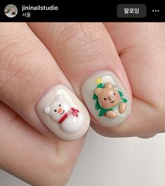 Snoopy Nails, Minimal Nails Art, Minimal Nails, Snoopy Christmas, Winter Nail Art, Kawaii Nails, Christmas Characters