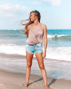 #summerstyle #summeroutfit #summerootd #summertank #womensfashion #womensstyle #womensoutfits #womensclothing #denim #tanktop #tanktopoutfit #outfit #outfitsummer #outfitoftheday #photooftheday #ootd #womensootd