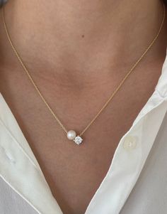 Solitaire Necklace, CZ Solitaire Necklace, Pearl Necklace, Single Pearl Necklace Choker, Gold Tiny Solitaire Necklace, Everyday Necklace, Minimal Necklace, Minimalist Jewelry, Pearl jewelry, Pearl Necklace, Pearl Choker,Simple Pearl Necklace,  Pearl CZ Necklace, Birthday Gift for her, gold necklace, chain necklace, gift for mom, bridesmaid gifts, pearl chain necklace, tiny pearl necklace, charm necklace, Silver Necklace  925 Sterling Silver  Gold & Rose Gold & Silver Vermeil  Single Real Freshwa Unique Wedding Necklaces, Necklace For Square Neckline, Brides Jewelry Ideas, Gold Necklace Ideas, Simple Neckless, Bride Jewelry Pearl, Bridal Pearl Jewelry, Unique Pearl Necklace, Tiny Pearl Necklace