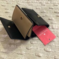 Small Wallet Kate Spade Small Wallet, Bags Kate Spade, Small Wallet, Kate Spade Bags, Kate Spade Bag, Black Cream, Wallets, Kate Spade, Bag Lady