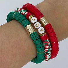 Christmas Polymer Clay Bracelet, Holiday Heishi Bracelets, Christmas Stack Bracelets, Cute Christmas Clay Bead Bracelets, Christmas Heishi Bead Bracelets, Holiday Beaded Bracelets, Holiday Clay Bead Bracelets, Christmas Bracelets Diy, Halloween Heishi Bracelet