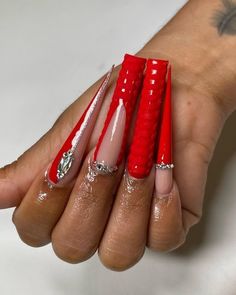 Black And Red Nail Inspiration, Nail Suggestions, Beige Nails Design, Red Stiletto Nails, Poppin Nails, Fye Nails, Butterfly Nail Designs, Long Stiletto Nails