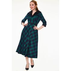 Tartan Flare Dress With Fur Cola. New Never Worn. Available In Sizes S,M,L,Xl Dress With Fur, 50s Clothing, Black Flare Dress, 50s Outfits, 1950s Dresses, Retro Style Dress, Vintage Inspired Fashion, Black Flare, Vintage Inspired Dresses