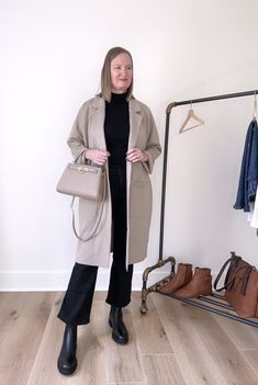 Lug Sole Chelsea Boots Outfit, Parisa Wang, Mum Style, Winter Boots Outfits, Classy Yet Trendy