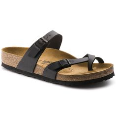 Details:Birkenstock style# 171391 Birkenstock Flip Flops, Black Birkenstocks, Black Birkenstock, Teacher Clothes, Birkenstock Women, Style 2023, Zermatt, Birkenstock Mayari, Vans Authentic