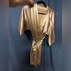 Never Worn Sleepwear Robe, Women's Intimates, Full Service, Customer Support, Fast Delivery, Gold, Women Shopping, Color