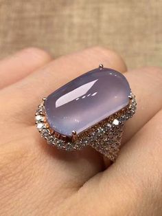 Wedding Party Accessories, Diamond Fashion Jewelry, Gold Color Ring, Purple Crystals, Crystal Rings, Amethyst Gemstone, Wedding Rings For Women, Elegant Woman, Fashion Rings