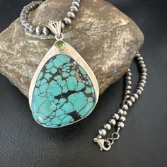 ad eBay - Find many great new & used options and get the best deals for Men Women Navajo Sterling Silver Blue Spiderweb Turquoise Necklace Pendant 16202 at the best online prices at eBay! Free shipping for many products! Spider Web, Ebay Finds, Turquoise Necklace, Best Deals, Turquoise, Pendant Necklace, Sterling Silver, Pendant, Silver