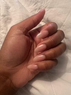 Minimalist Nails On Black Women, Natural Almond Nails Black Women, Minimalist Nails Brown Skin, Brown Nails For Brown Skin, Biab Nails Dark Skin, Natural Manicure Black Woman, Nails Not Long, Nude Nails Black Women Dark Skin, Clean Girl Nails Black Women