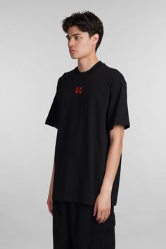 T-Shirt in black cotton, round neck, short sleeves, logo print on front, back print, straight hem, 100% cotton, Made in Turkey, Model is 1. 83 and wears size M Burberry Hat, Gorgeous Bags, Beautiful Shoes, Luxury Boutique, Loafer Shoes, Logo Print, Black Cotton, Shoe Laces, Dolce And Gabbana