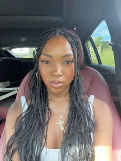 Fresh Knotless Braids, Knotless Box Braids Small Bohemian, Bohemian Knotless Braids Straight Hair, Boho Knotless Braids Human Hair Hairstyles, Small Knotless Braids Human Hair, Knotless Box Braids Big Forehead, Boho Look Black Women, Ryan Destiny Bohemian Box Braids, Soft Knotless Braids