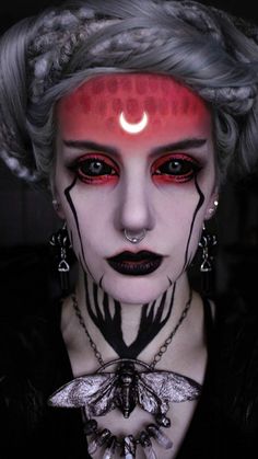 Theater Bizarre, Pagan Makeup, Vampire Rave, Photoshoot Portfolio, Halloween Makeup Witch, Halloweenský Makeup, Milkyway Galaxy, Creepy Halloween Makeup, Witch Makeup