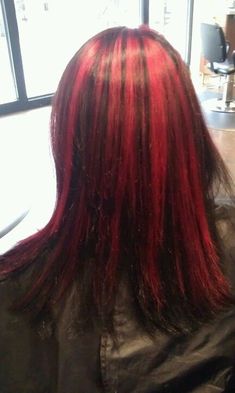 Red Hair With Black Stripes, Red And Black Chunky Highlights, Red Scene Hair, Hair Color Placement, Hair Stripes, Red Hair Inspiration