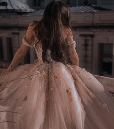 Ethereal Dress, Queen Aesthetic, Princess Core, School Tips, Fantasy Gowns