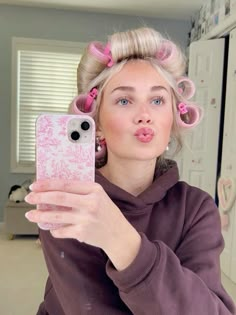 Cute Gf Pics, Barbie Girl Aesthetic, Clean Girl Skincare, Ponytail Curls, Friendship Duo, Pink Ponytail, Soft Princess, Girl Skincare, Velcro Rollers