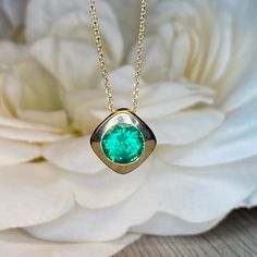 Emerald Pendant Necklace 14K Solid Gold, Floating Charm Necklace For Ladies, Bezel Set Green Emerald Pendant Necklace, Dainty Necklace #7084 #EmeraldNecklace #7084 #BezelSetPendant #PendantNecklace #LondonBluePendant #DaintyNecklace #EmeraldPendant #14kSolidGold #NecklaceForLadies #FloatingCharm Luxury Round Bezel-set Emerald Necklace, Emerald Pendant Necklace Kay Jewelers, Bday Jewelry, Emerald Pendant Necklace, Faberge Jewelry, Emerald Necklace Pendant, Celtic Necklace, Floating Charms, Gem Necklace