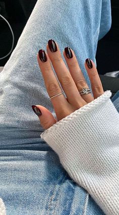 Discover 32 Fall Nails You Need to Try This Year! From chic Fall Gel Nails to Her Nails looks that will leave you obsessed, these Sophisticated Fall Nails are perfect for the season. Get inspired with Fall 24 Nails and Cute Nails For Fall that add a festive touch. Whether you're looking for Nail Inspo Thanksgiving or Classy Acrylic Nails, we’ve got the ultimate Nagel Inspo. Stay on top of the Nails Trends Fall 2024 with Classy Nail Colors Fall and Trending Nail Inspo 2024 for a flawless manic... November Nails, Smink Inspiration, Thanksgiving Nails, Dark Nails