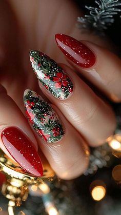 Christmas Nails Cute, Christmas Nails Trendy, Christmas Nail Ideas, Chic Nail Art, Minimalist Nail Art, Winter Nails Acrylic