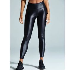 Noli Liquid Leggings Stylish Black Glossy Shimmer For A Liquid Look Size L Brand New With Tags 1a How To Style Leather Leggings, Leather Leggings Outfits, Outfits For Parties, Style Leather Leggings, Women Leggings Outfits, Leather Leggings Outfit, Leather Outfits, Leggings Outfits, Statement Coat