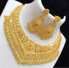 Dubai Gold Jewellery Design Necklaces, Dubai Gold Jewellery Design, Bridal Gold Jewellery Set, Gold Jewellery Set, Wedding Jewellery Designs, Pakistani Jewellery