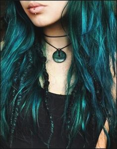 Blue And Green Hair, Dark Teal Hair, Scene Girl, Color Locks, Hair Color Pastel, Mermaid Hair, Rainbow Hair, Hair Envy