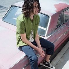 Sitting On Top Of Car, Urban Outfitters Men, Secrets Of The Universe, Tromso, Men Street, 인물 사진, Converse Shoes, Pose Reference