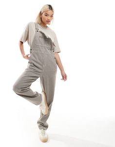 Jumpsuits og playsuits fra Dickies Dit alt-i-et-outfit Logodesign Klassisk overalls design Justerbare spændestropper Funktionelle lommer Lige ben Regular fit Overalls Design, Maxi Dress Trend, Dress Trousers, Orange Dress, Skirted Swimwear, Linen Dresses, Tea Dress, Plus Size Pregnancy, Leggings Shop