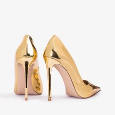 Luxury Glossy Pointed Toe Heels, Luxury Pointed Toe Heels With Glossy Finish, Luxury Glossy Finish Pointed Toe Heels, Sleek Gold Heels For Party, Sleek Gold Party Heels, Chic Gold Heels With Metal Feet, Gold Chic Heels For Gala, Luxury Metallic Heels With Pointed Toe, Luxury Metallic Pointed Toe Heels