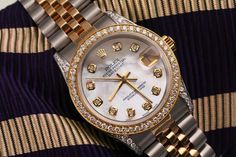 Women's Rolex 31mm Datejust Two Tone Diamond Bezel & Lugs White MOP Mother Of Pearl Dial with Accent 68273 Rolex 31mm Datejust, Rolex Datejust Women, Mother Of Pearl Rose, Rolex Women, Mother Pearl, Bezel Diamond, Rolex Datejust, Vintage Watches, Mother Of Pearl