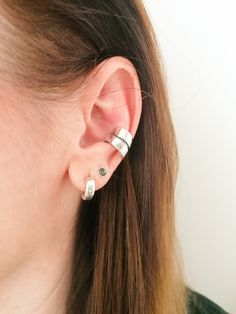 Introducing our chunky conch cuff, a bold and beautiful ear accessory that adds the perfect finishing touch to any outfit. Handcrafted from high-quality sterling silver 925, this cuff is designed to be worn without the need for piercing. Please note, the price listed is for one cuff. See my whole jewelry collection here--> https://www.etsy.com/shop/SosyGallery Follow Sosy Gallery on Instagram @sosy_gallery Twitter--> https://twitter.com/sosygallery Facebook--> https://www.facebook.com/sosygaller Everyday Sterling Silver Huggie Ear Cuff, Modern Sterling Silver Huggie Ear Cuff, Trendy Nickel-free Sterling Silver Ear Cuff, Classic Silver Ear Cuff For Everyday, Everyday Silver Sterling Ear Cuff, Silver Huggie Ear Cuff For Everyday Wear, Trendy Silver Huggie Ear Cuff, Classic Sterling Silver Huggie Ear Cuff, Everyday Silver Huggie Ear Cuff