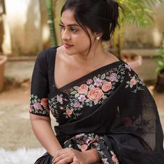 Heavy embroidered cotton black saree with unstitched embroidery blouse Price - 1499+shipping Length:.6.25 mtrs Quality: Premium QUALITY Material:cotton We use best quality raw materials that are available in market so quality guaranteed *There may be slight color difference due to resolution in each phone* #saree#sareelove#sareelover#ethnicwear Front Blouse Designs, Black Saree Blouse, Black Sari, Simple Saree Designs, Simple Frocks, Latest Model Blouse Designs