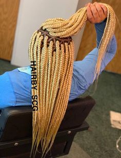 Black Womens Hairstyles, Black Roots Blonde Hair, Braid Sizes, Roots Blonde Hair, Red Box Braids, Corn Rows, Black Hair Inspiration, Black Kids Braids Hairstyles, Colored Box Braids