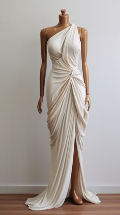 Draping Dress Ideas, Drapping Dress Ideas, Boning Dress, Dress Draping, Draping Dress, Fashion Draping, Draped Gown, Drape Gowns, Family Tradition