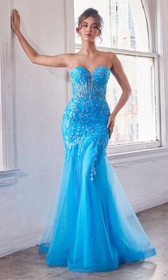 Steal the show in this long strapless sweetheart mermaid dress from Ladivine. With gleaming embroidered floral designs from the sweetheart neckline to the knees, this elegant long formal dress is a feminine choice for prom, galas, and other black-tie events. A sheer cut-out and peek-a-boo waist creates a sexy vibe, while this sweetheart evening gown has a curve-hugging long mermaid skirt that flows to the floor with a flourish. A breathtaking choice for your memorable evening, this long straples Cinderella Divine, Strapless Sweetheart Neckline, Embroidered Bodice, Sequin Evening Dresses, Strapless Corset, Illusion Neckline, Mermaid Silhouette, Mermaid Skirt, Dress Inspo