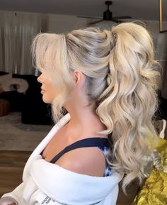 Volume Hair Styles Wedding, Edgy Blonde Hair, Long Hair Volume, Bridal Party Hair, Guest Hair, Bridal Hair Inspiration, Hair Upstyles, Hoco Hairstyles