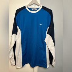 Vintage Y2K Vintage Nike Long Sleeve Crewneck Nike Long Sleeve, Vintage Nike, Y2k Vintage, Vintage Y2k, The Social, Fashion Home Decor, Fashion Home, Buy And Sell