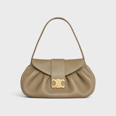 MEDIUM POLLY BAG IN SUPPLE CALFSKIN BROWN SEPIA 3500 USD Tas Celine, Leather Bag Ideas, Brock Collection, Ulyana Sergeenko, Lena Hoschek, Fashion Content, Purse Brands, Pink Vibes, Closet Organizer